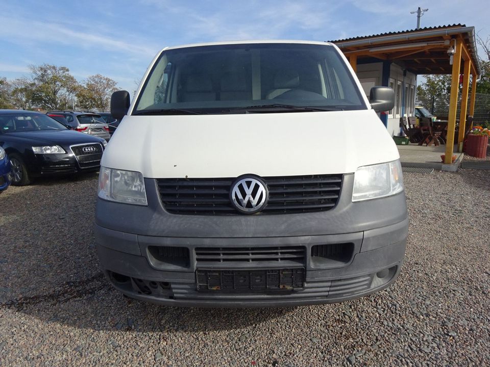 Volkswagen T5 Transporter Kasten-Kombi Mit Kühler in Dresden