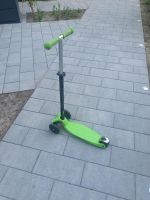 Micro Maxi Roller Scooter grün Essen - Bergerhausen Vorschau