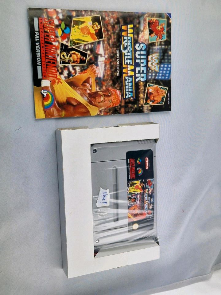 Neuwertig SNES Super Nintendo Spiel Super Wrestlemania mit Inlay in Villingen-Schwenningen