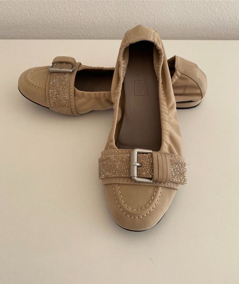 Ballerinas Kennel & Schmenger beige Gr. 41 (7,5) in Karlsruhe