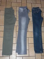 Jeans Hosen Jeanshose Mädchen  Paket gr. 140 Niedersachsen - Negenborn Vorschau