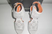 Neue Geox Leder Sandale in hellgrau Gr. 40 * * NEU * * Kreis Pinneberg - Elmshorn Vorschau