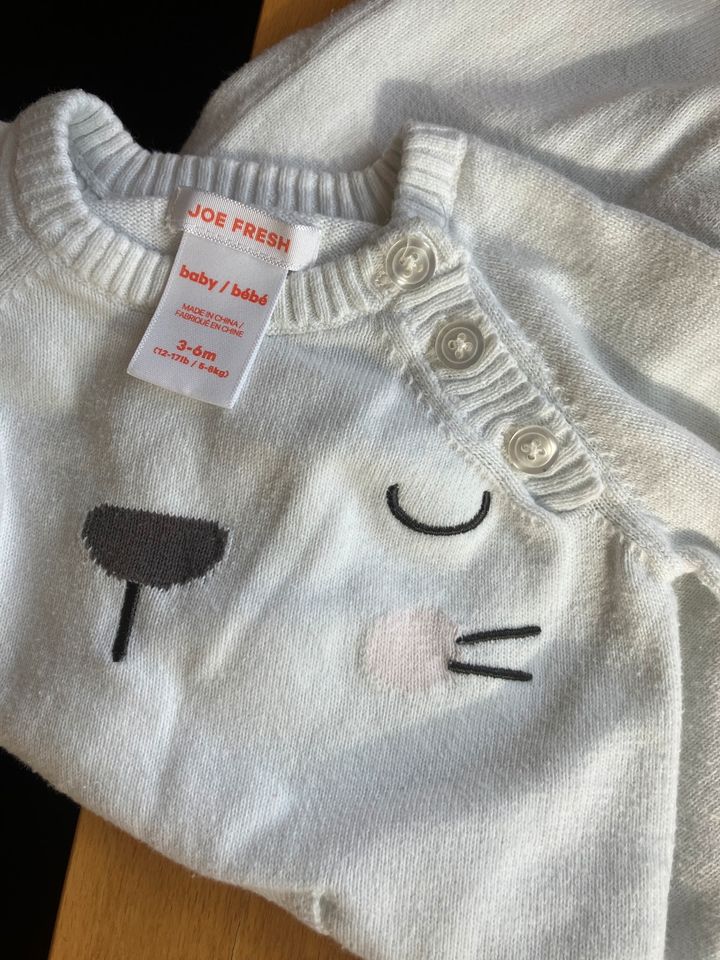 Baby Strampler Overall Strick 5-8kg Joe Fresh in Leipzig