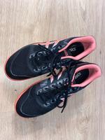 Asics Damen Hallenschuhe schwarz/pink Gr. 42 Nordrhein-Westfalen - Nörvenich Vorschau