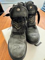 MJUS Stiefeletten Wildleder aus London NEU Hessen - Darmstadt Vorschau