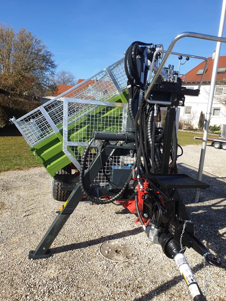 Rückewagen Kipper Einachser Meterholzwagen Kran Forstkran in Altheim (Alb)