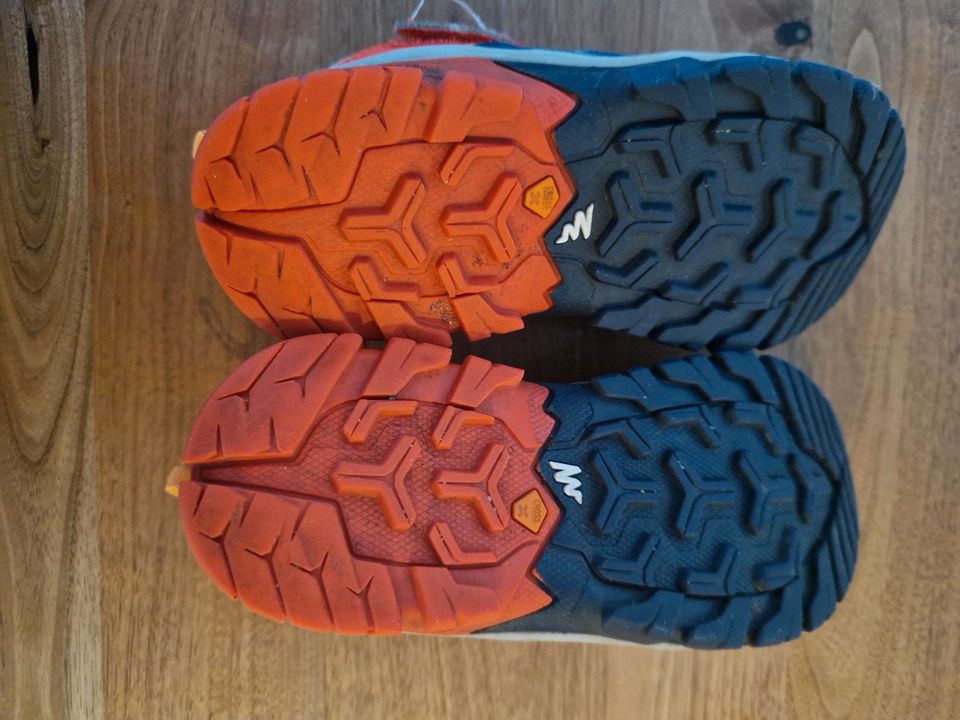 Decathlon Wanderschuhe Gr.33 in Berlin