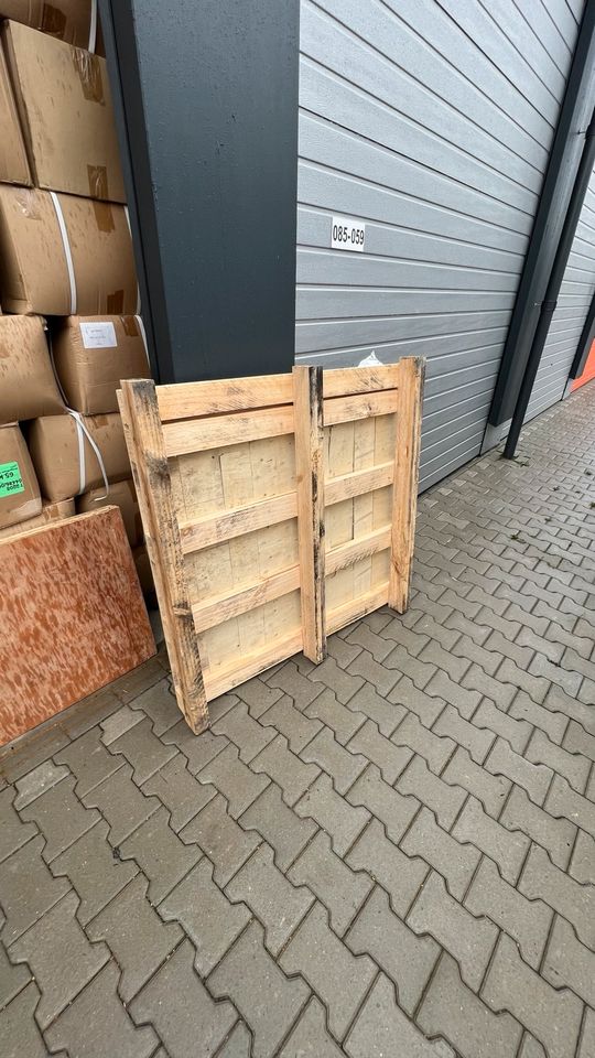 Holzkisten für große und kleine Produkte zum Transportieren. in Hamburg