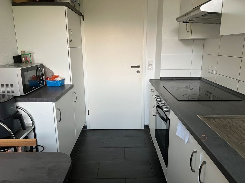 Ikea Küche mit Waschmaschine, Kühlschrank, Ceranfeld+Backoffen in Wuppertal