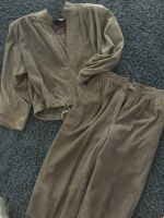 Damen Wildleder Hosenanzug, Jacke + Hose Gr. ca.38/40; TOPP Niedersachsen - Garbsen Vorschau