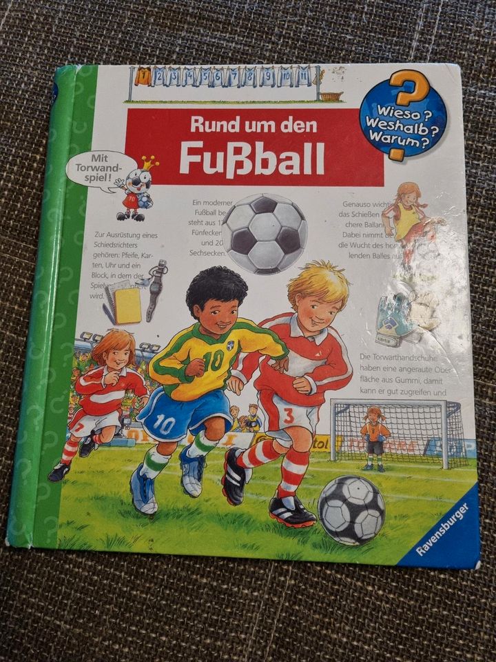 Wieso Weshalb Warum Buch Rund um den Fußball in Rieste