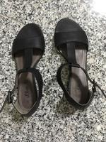 Sandalen mit Riemen von s. Oliver Baden-Württemberg - Knittlingen Vorschau