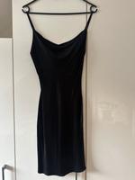 Schwarzes Basic Classy Minikleid aus Satin Düsseldorf - Benrath Vorschau