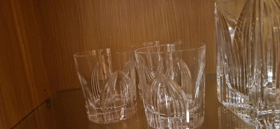 Whisky Gläser Set mit Karaffe in Berlin