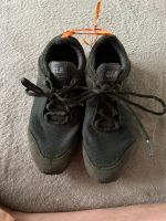 Jack Wolfskin Schuhe Turnschuhe oliv grün Tarnsohle 35 Hessen - Dietzenbach Vorschau