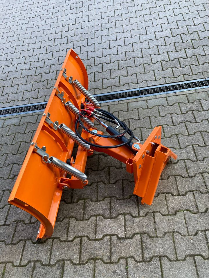 Schneeräumschild Mini 150 cm Kommunal Aufnahme Hydr. Schwenkung in Tiefenbach Oberpf