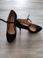 High Heels Schwarz mit Riemchen Baden-Württemberg - Kupferzell Vorschau