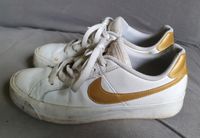 Nike Damen Sneakers weiß-gold, Größe 38 Sachsen - Limbach-Oberfrohna Vorschau