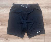 Nike Hose schwarz 147-158 (146 152 158) Hessen - Schwalbach a. Taunus Vorschau