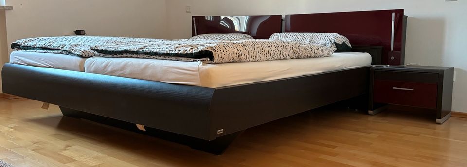 Bett, Doppelbett in Parkstein