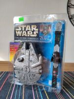 Star Wars 1996 Darth Vader Uhr mit Millennium Falcon Uhrengehäuse Brandenburg - Geltow Vorschau