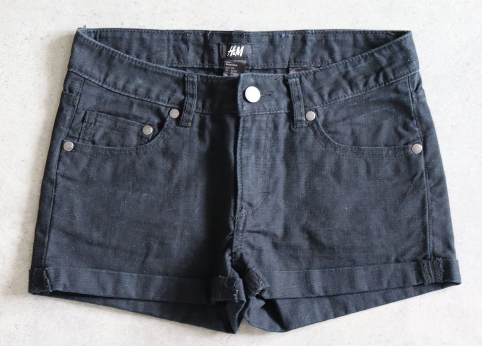 Gr. 158 kurze Hose Jeans Shorts schwarz H&M in Hohenwestedt