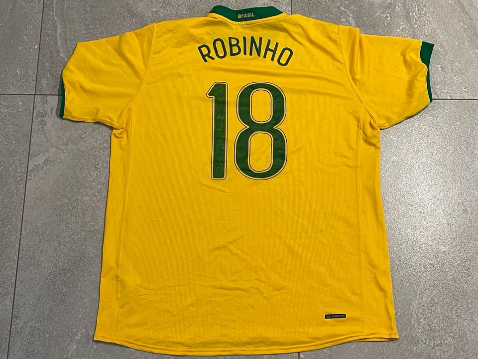 Brasilien Trikot XL Robinho in Bad Lippspringe