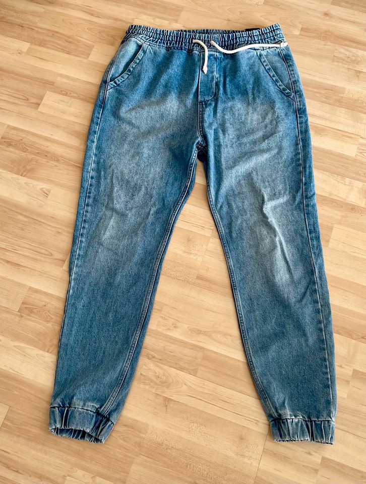 Jeans Jogger in Büdelsdorf