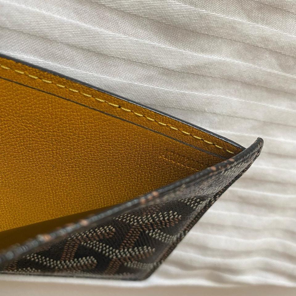 Goyard wallet inside sale