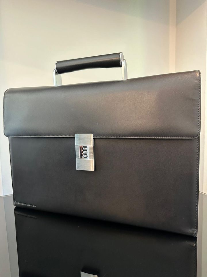 PORSCHE DESIGN Business Ledertasche Aktentasche Laptoptasche in Augsburg