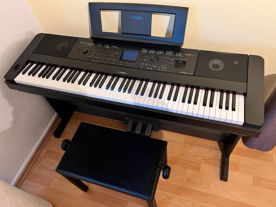 E-Piano Yamaha DGX-660 in Wuppertal