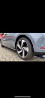 VW Milton Keynes Felgen mit Sommerreifen 18 Zoll Golf VII Niedersachsen - Oldenburg Vorschau