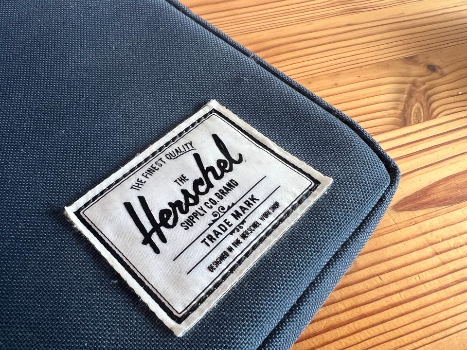 Herschel Anchor Sleeve 13-14 " | Laptoptasche | MacBook | WIE NEU in Vellmar