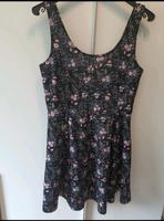 Kleid H&M Gr.42 Hessen - Schotten Vorschau