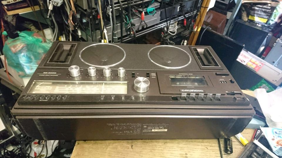 GRUNDIG RR2000, Radio-Cassetten-Recorder, etwas DEFEKT!! in Berlin