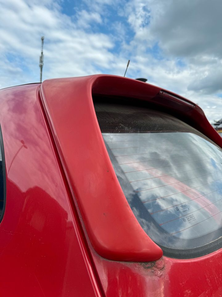 Corsa B Heckklappe mit GSI Spoiler in Wrestedt