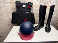 Reitset Weste 12/14+Stiefel 37 Helm S 52-55 Berlin - Steglitz Vorschau