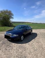 Audi A4 B6 2.0 131 Benzin AHK, Xenon, Sitzheizung HU 08/2026 Niedersachsen - Wolfsburg Vorschau