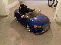 Audi Spielzeug Kinderauto Blau Batterie Nordrhein-Westfalen - Siegen Vorschau