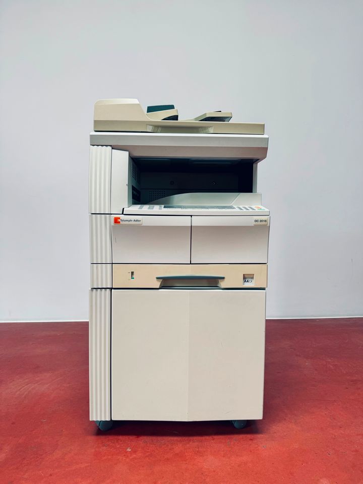 Kopierer Triumph-Adler DC2016 Laserdrucker schwarz - weiß DIN A4 in Frankfurt am Main