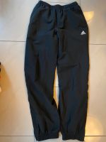 Schwarze Adidas Sporthose Gr. 152 Bochum - Bochum-Nord Vorschau