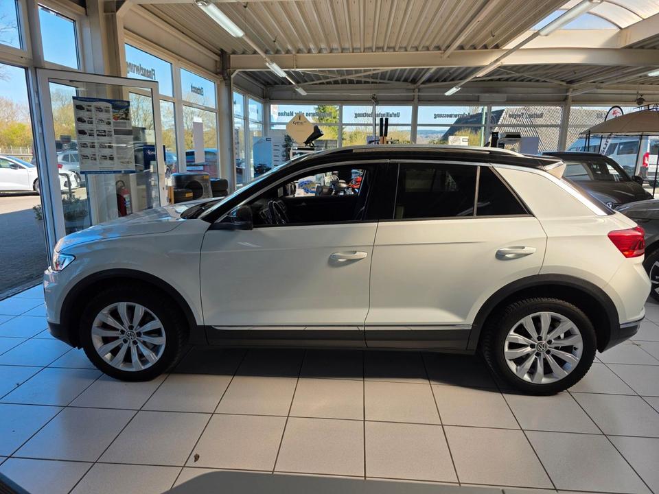 Volkswagen T-Roc Sport 2.0 TSI 4Motion DSG Navi LED AHK ACC in Roetgen