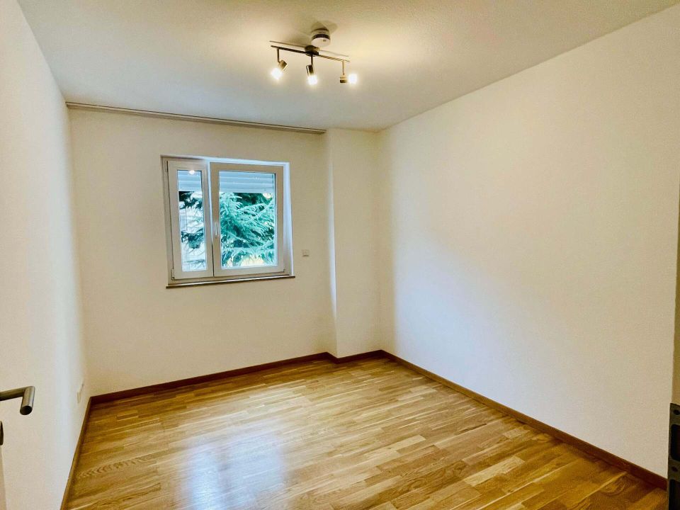 Helle drei Zimmer Wohnung in Baden-Baden in Baden-Baden