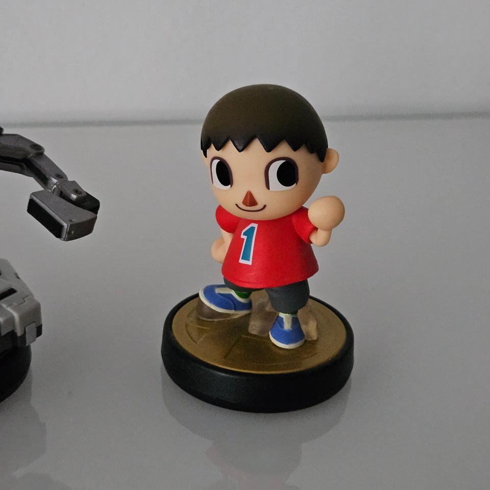 NINTENDO AMIIBO BUNDLE PIKACHU R.O.B. BEWOHNER NEUWERTIG! in Mendig