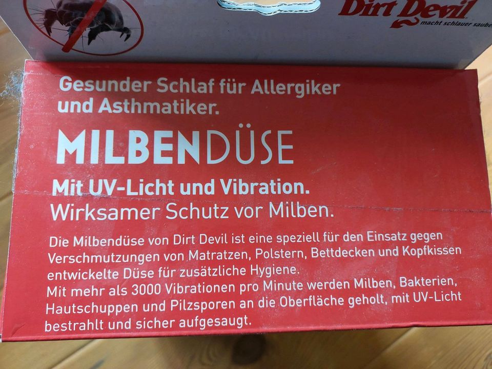 Milbendüse Dirty Devil Staubsaugeraufsatz mit UV Licht + Vibratio in Sohland am Rotstein