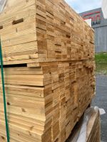 ca. 44 m² Fichte Holz Bretter (5 €/m²) 18x70x880mm Glattkantbretter Latten Kürzungen Zaunbretter Zaun Holzbretter Holzdielen Terrassenbretter Terrassendielen Restposten Sonderposten PALL035 3240300 Westerwaldkreis - Hahn am See Vorschau