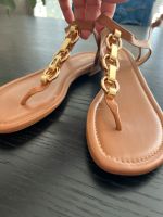 Michael Kors Sandalen Zehentrenner Mahari Thong NEU NP 145,00 € Frankfurt am Main - Dornbusch Vorschau