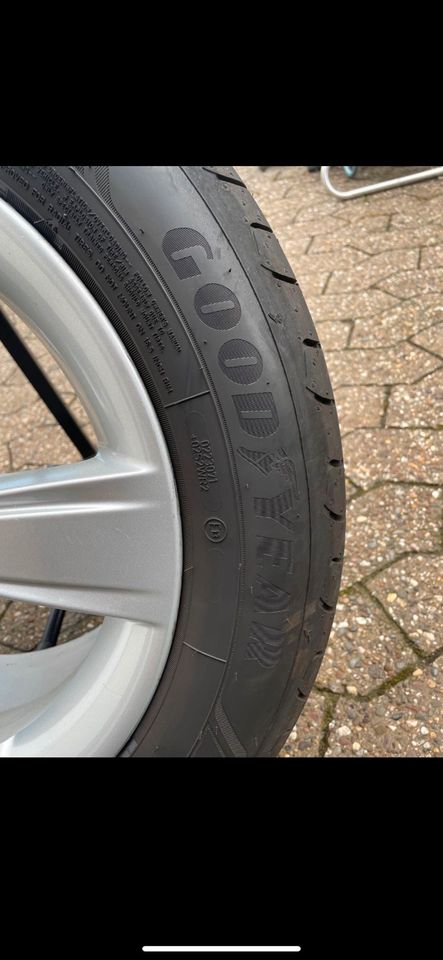 Alufelgen BMW F20/ F30 Sommerreifen 205/55 R16 91V DOT 2023 in Mönchengladbach