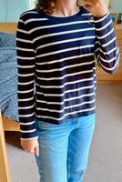Dunkelblau weiß gestreiftes Langarmshirt Longsleeve Sweater Basic Bayern - Höchberg Vorschau