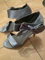 Damenschuhe high heels Pumps Nordrhein-Westfalen - Kaarst Vorschau